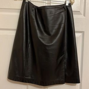 Size 12 Ann Taylor Loft black leather skirt
